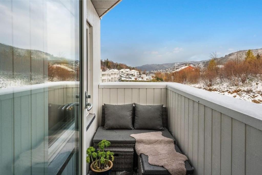 Stor Og Moderne Leilighet I Indre Arna Bergen Gratis Parkering!! Dış mekan fotoğraf