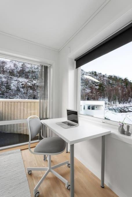 Stor Og Moderne Leilighet I Indre Arna Bergen Gratis Parkering!! Dış mekan fotoğraf